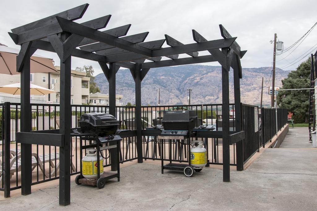 Osoyoos Lakeview Inn & Suites Zewnętrze zdjęcie